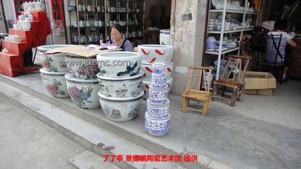 景德鎮(zhèn)曙光路陶瓷批發(fā)市場(chǎng)隨拍